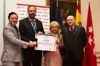 Entrega Estrella de oro del Instituto para la Excelencia profesional Manuel Martí